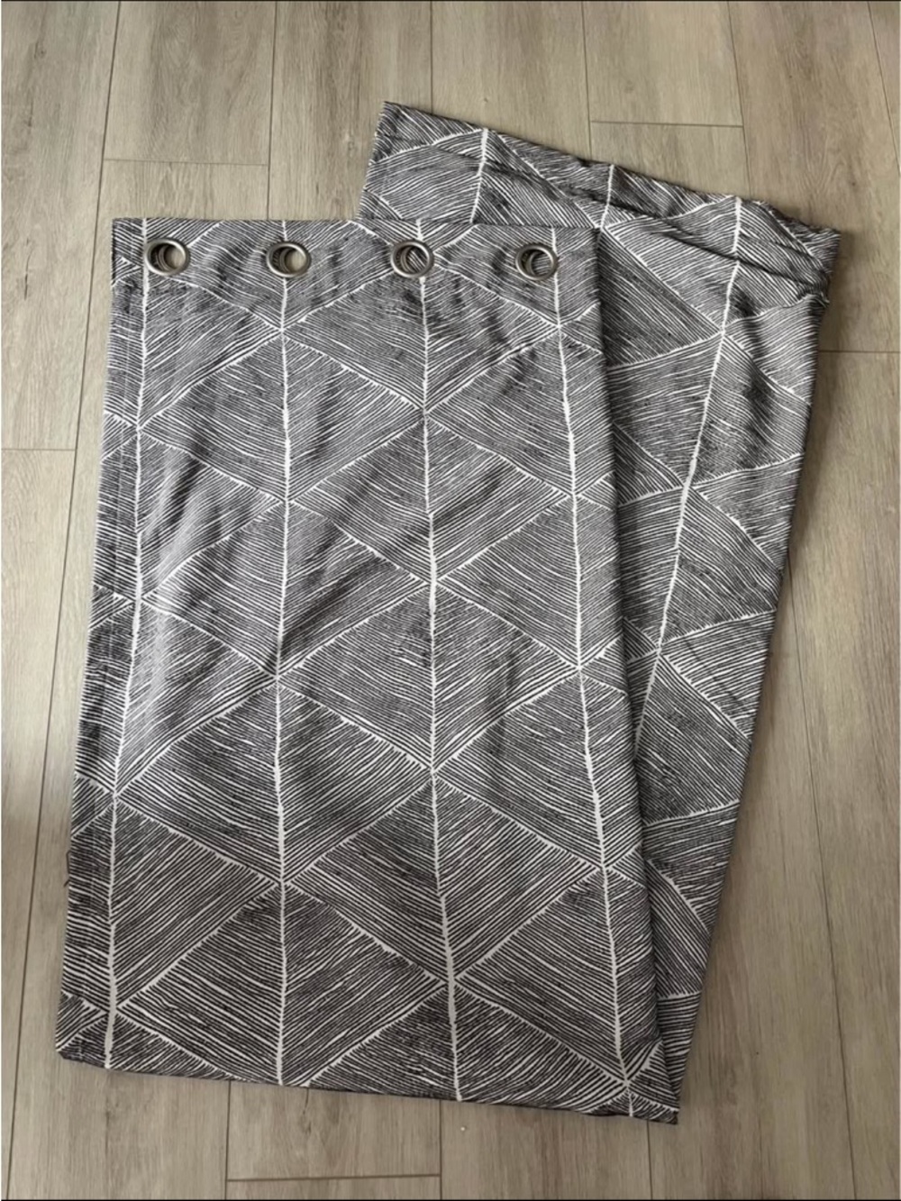 Project 62 - Geometric Design Curtains